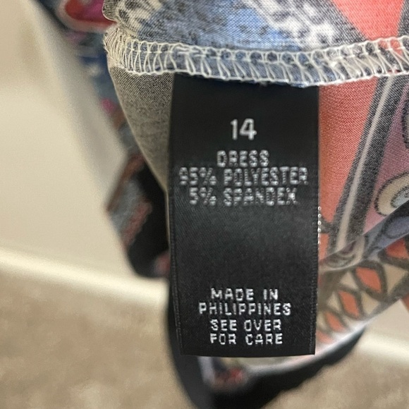 Women’s Sleeveless Dress by AGB Size 14 - Picture 5 of 5